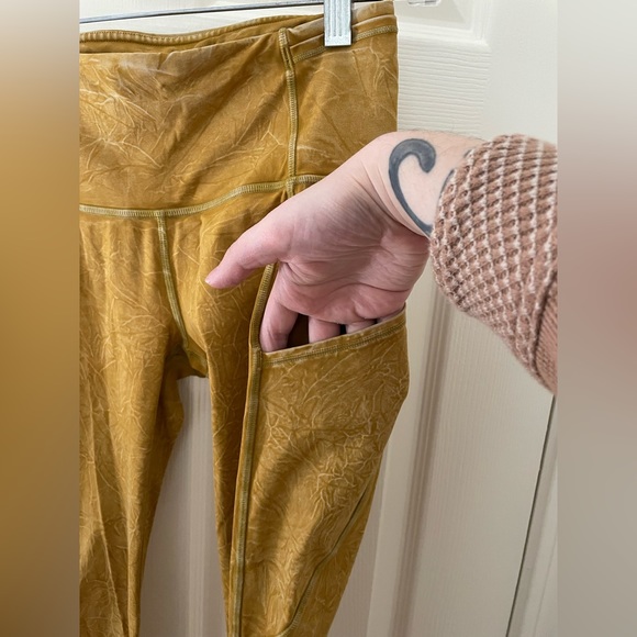 Lululemon Fast and Free High Rise Legging 25” Ice Dye Spiced Bronze Size 4 - Picture 7 of 7